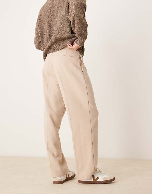 Asos ASOS DESIGN Smart Wide Leg Pleated Trousers In Stone With Wool Herringbone