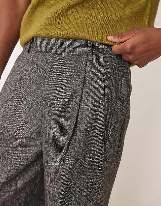 Asos ASOS DESIGN Smart Wide Leg Trousers With Double Pleats In Salt & Pepper