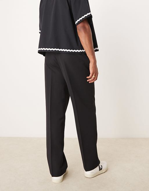 Asos ASOS DESIGN Smart Wide Leg Trousers With Front Pleat In Black