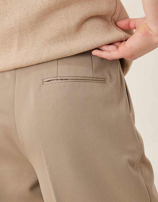 Asos ASOS DESIGN Smart Wide Leg Trousers With Front Pleat In Dark Stone