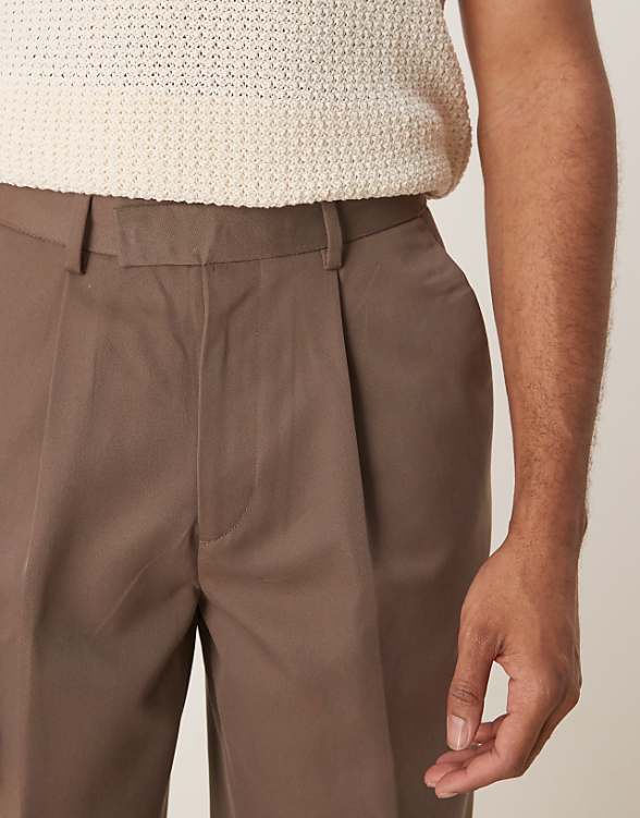Asos ASOS DESIGN Smart Wide Leg Trousers With Front Pleats In Brown