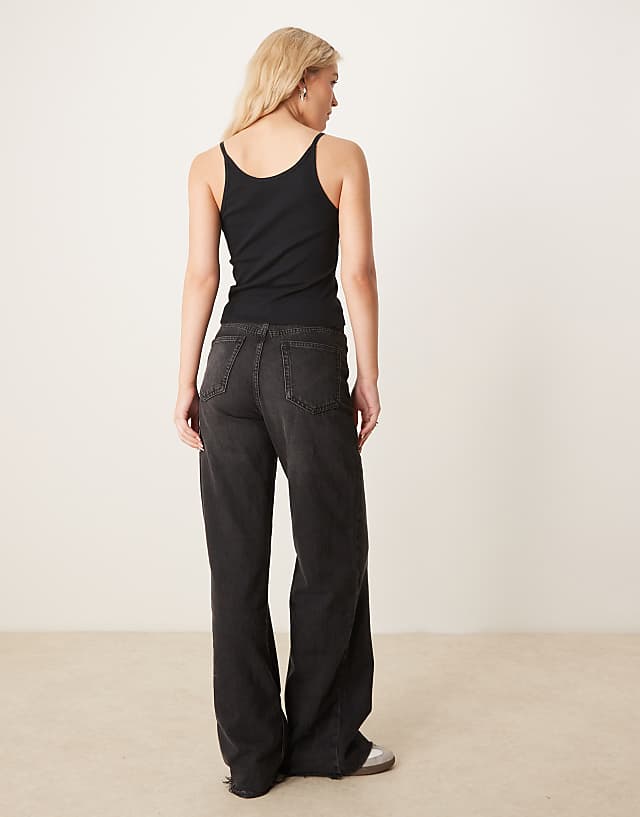 Asos ASOS DESIGN Strap Detail Scoop Neck Vest In Black