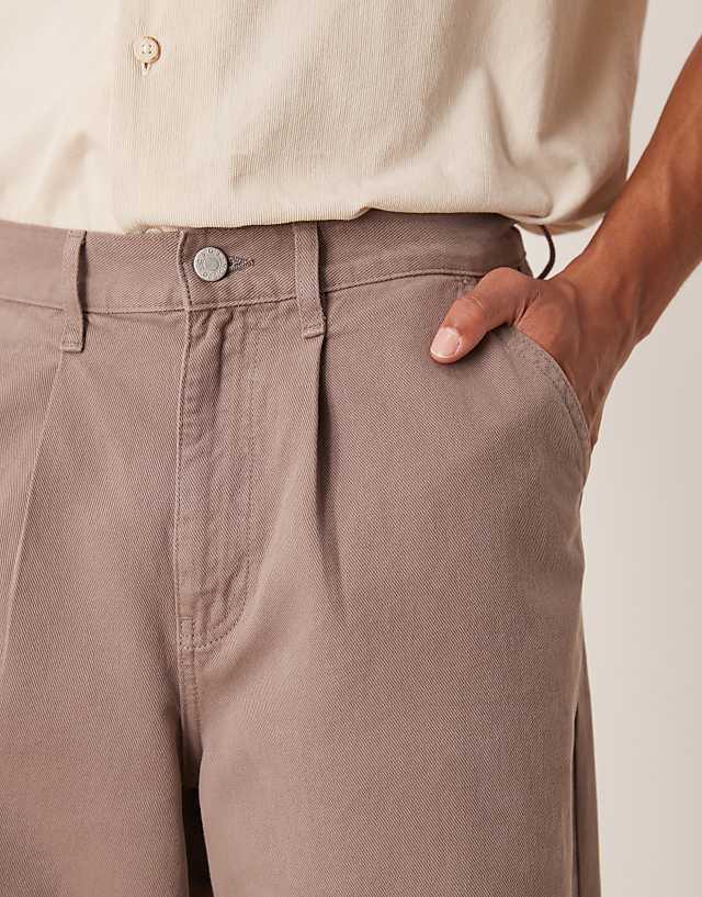 Asos ASOS DESIGN Super Baggy Pleated Trouser In Brown