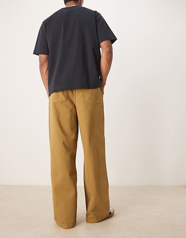 Asos ASOS DESIGN Super Baggy Pull On Fatigue Trouser With Darts In Tan