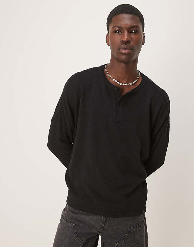 asos ASOS DESIGN super oversized boxy lightweight jumper in knitted black boucle - BLACK