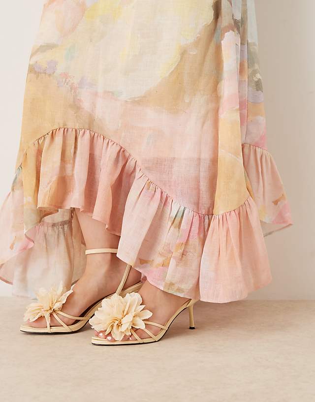 Asos ASOS DESIGN Sweetheart Double Layer Volume Maxi Dress With Pephem In Landscape Floral Print