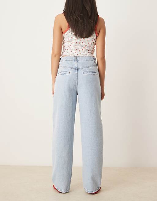 Asos ASOS DESIGN Tailored Barrel Jeans In Light Wash