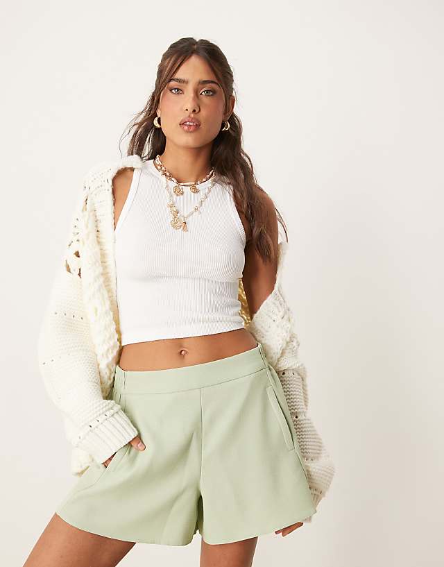 Asos ASOS DESIGN Tailored Linen Look Boxer Shorts In Pistachio