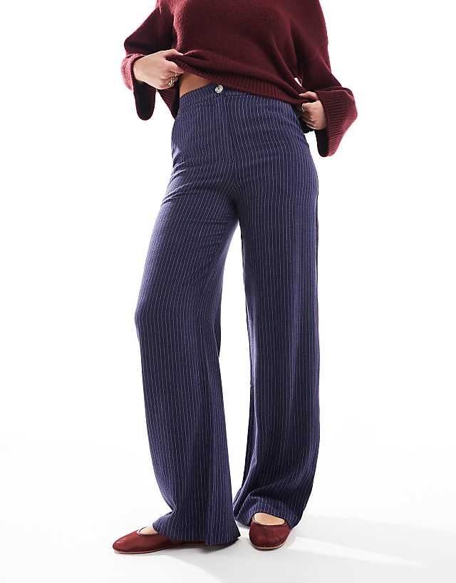 Asos ASOS DESIGN Tall Relaxed Straight Leg Trousers With Linen In Navy Stripe