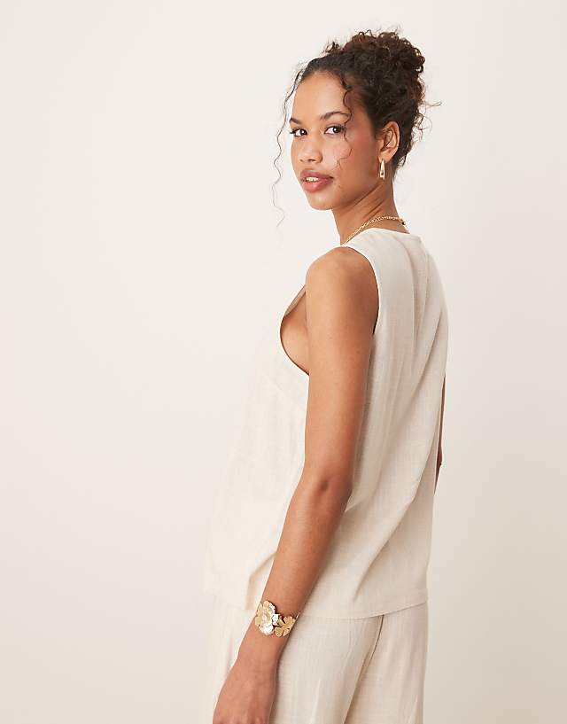 Asos ASOS DESIGN Tie Front Waistcoat With Linen Co-ord In Stone