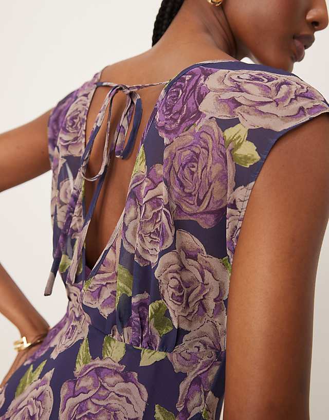 Asos ASOS DESIGN V-neck Floral Ombre Print Maxi Dress