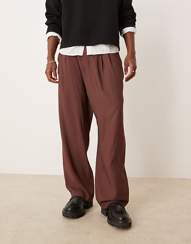 Asos ASOS DESIGN Wide Leg Smart Trousers With Elasticated Back And Double Pleat In Brown