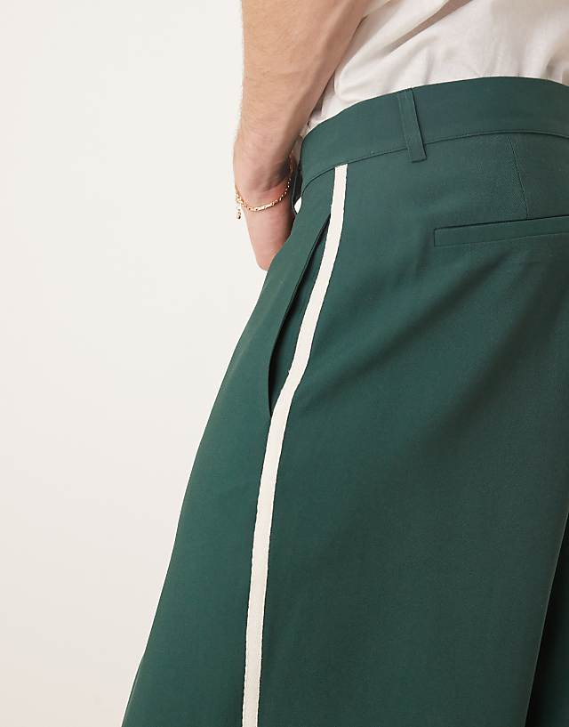 Asos ASOS DESIGN Wide Leg Smart Trousers With Side Tape In Green