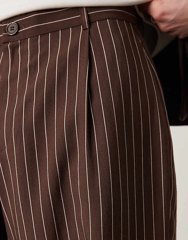 Asos ASOS DESIGN Wide Leg Smart Trousers With Turn Up Hem In Brown Stripe