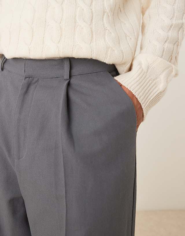 Asos ASOS DESIGN Wide Leg Trousers With Pleat Detailing In Grey