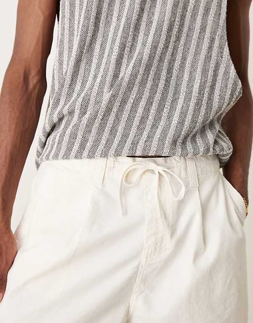 Asos ASOS DESIGN Wide Shorter Length Pleated Shorts With Drawstring In White