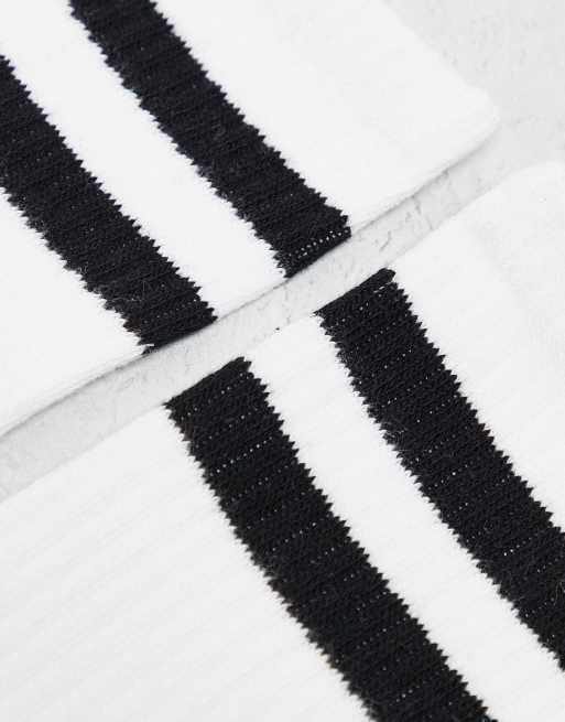 Asos New Look 3 Pack Stripe Sport Socks In White