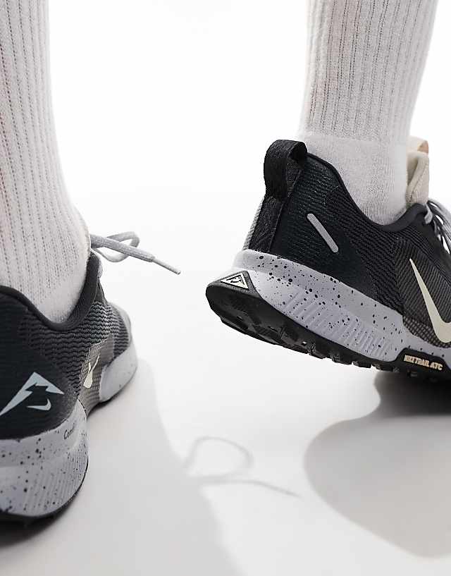 Asos Nike Running Juniper Trail 3 Trainers In Grey