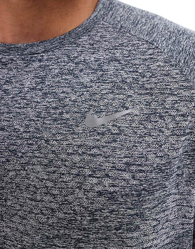 Asos Nike Running Stride Dri-FIT T-shirt In Navy