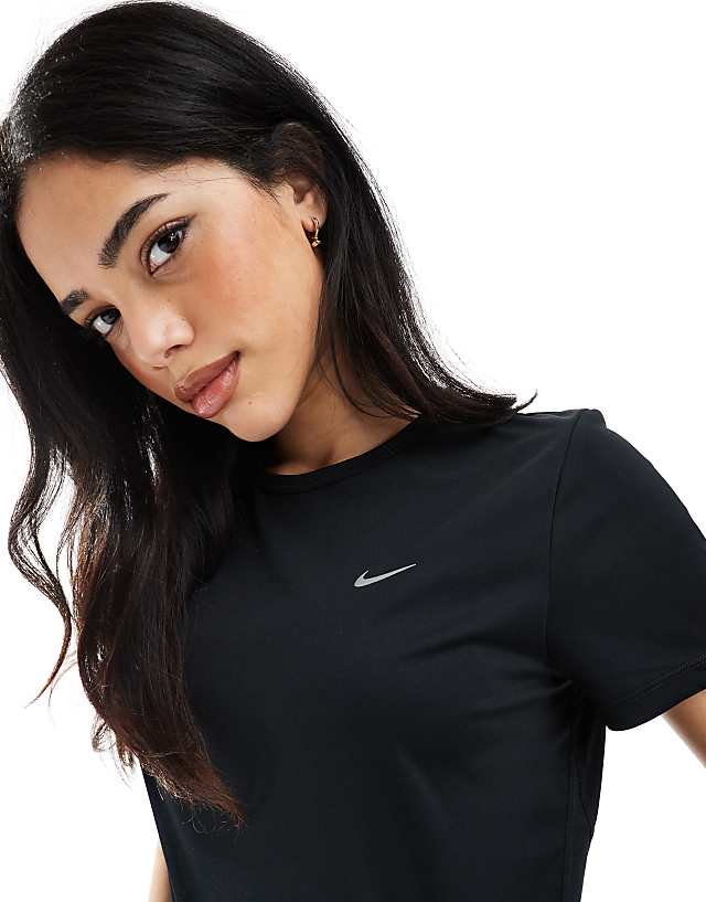 Asos Nike Running Tempo Dri-Fit T-shirt In Black