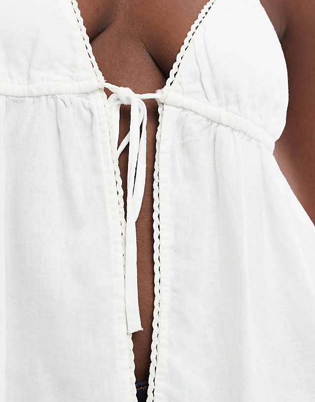 Asos Pull&Bear Linen Halterneck Top In White