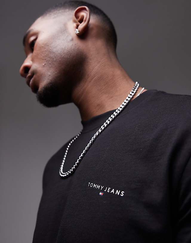 Asos Tommy Jeans Small Chest Logo T-shirt In Black