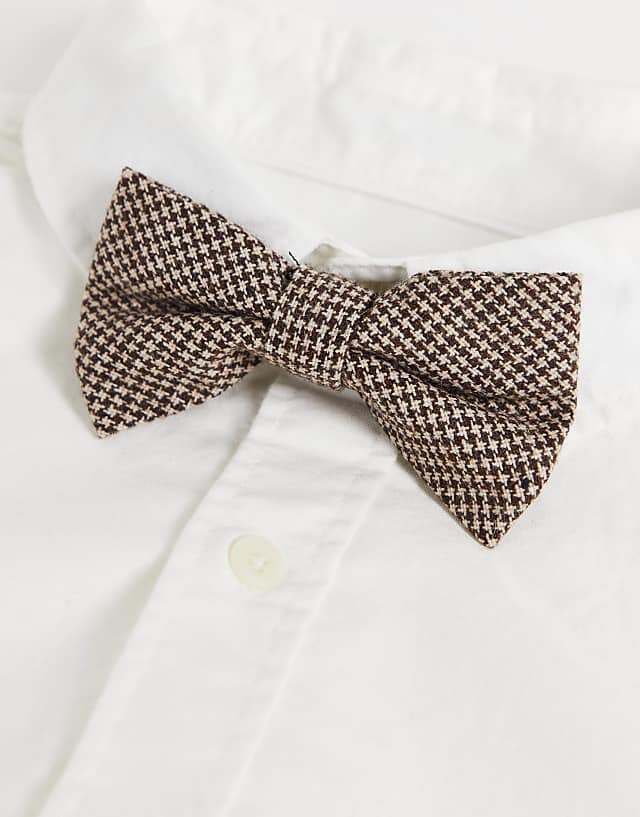 Asos Twisted Tailor Bow Tie In Brown Houndstooth