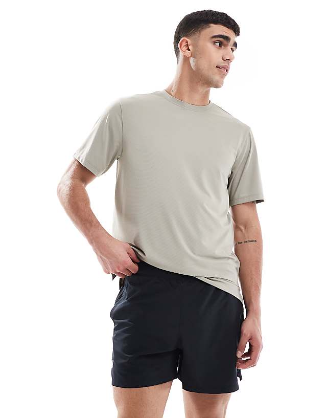 Asos Under Armour Launch 5 Inch Shorts In Black
