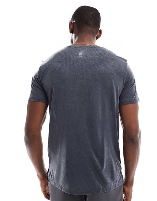 Asos Under Armour Launch Camo T-shirt In Grey