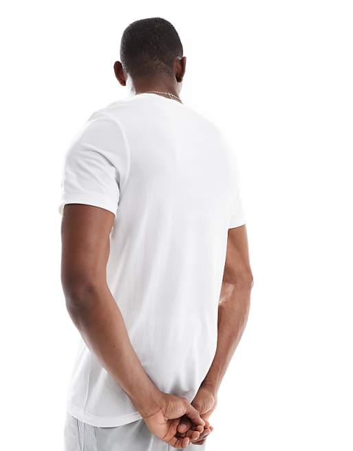 Asos Under Armour Seamless Stride T-shirt In White