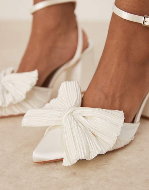 Asos Be Mine Wide Fit Sierra Heeled Pumps With Bow Detail In Satin Ivory
