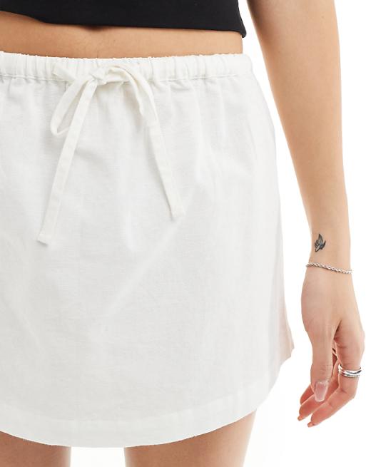 Asos COLLUSION Beach Low Rise Woven Mini Skirt In Ecru - WHITE