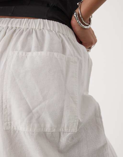 Asos COLLUSION Relaxed Woven Balloon Pant With Linen In White - WHITE