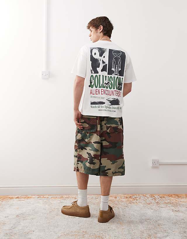 Asos COLLUSION Skater Fit T-shirt In White With Alien Print