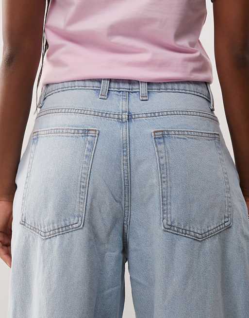 Asos COLLUSION X014 Mid Rise Antifit Jeans In Lightwash