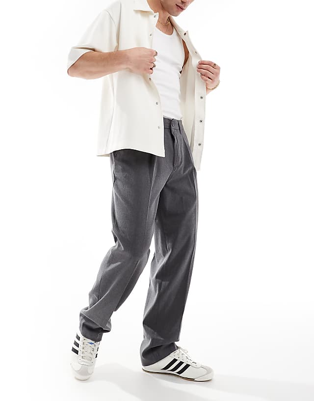 Asos Cotton On Relaxed Pleated Smart Trousers In Charcoal