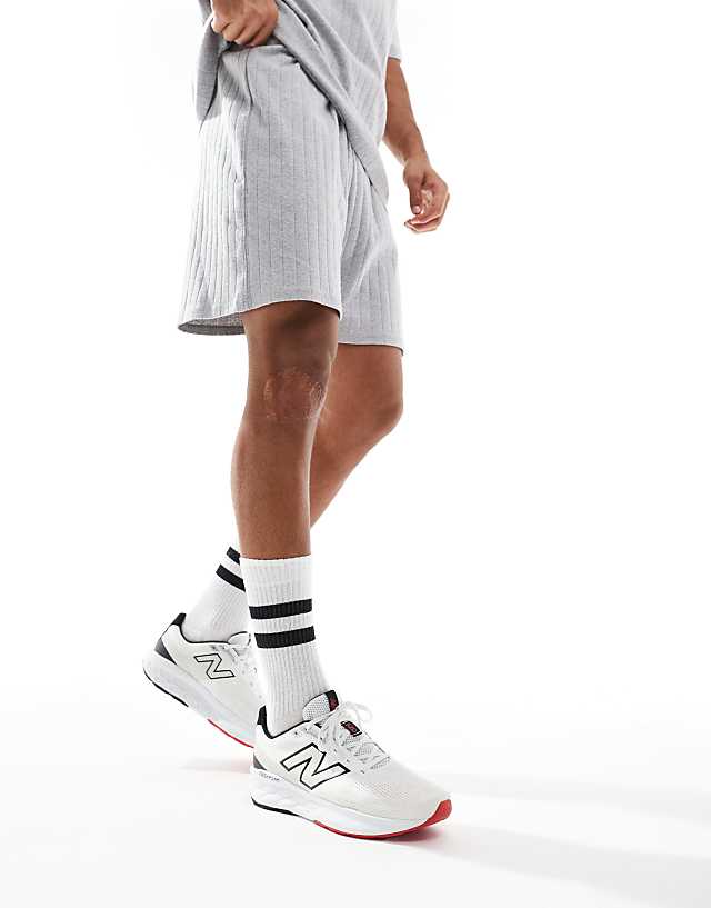 Asos New Balance 520 Running Trainers In White And Black
