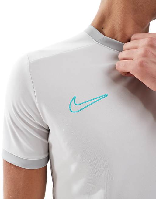 Asos Nike Football Academy 25 Dri-FIT T-shirt In Grey