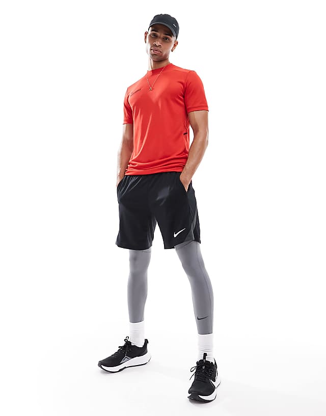Asos Nike Football Academy 25 Dri-FIT T-shirt In Red