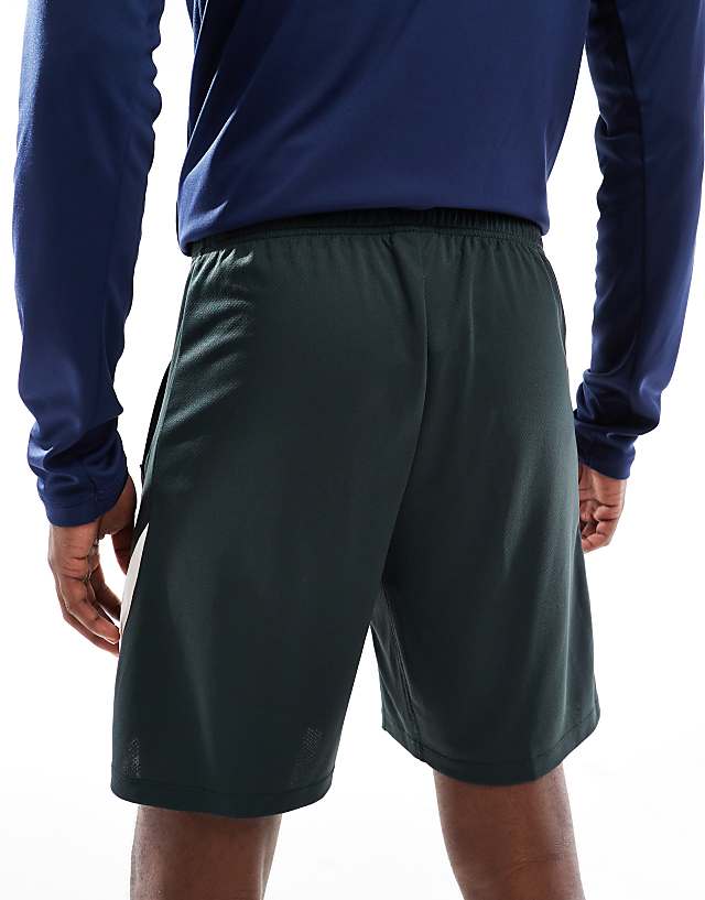 Asos Nike Football Chelsea FC Strike Shorts In Green