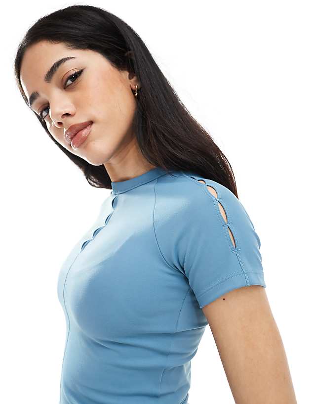 Asos Nike One Training Dri-FIT Key Hole Fitted T-shirt In Blue