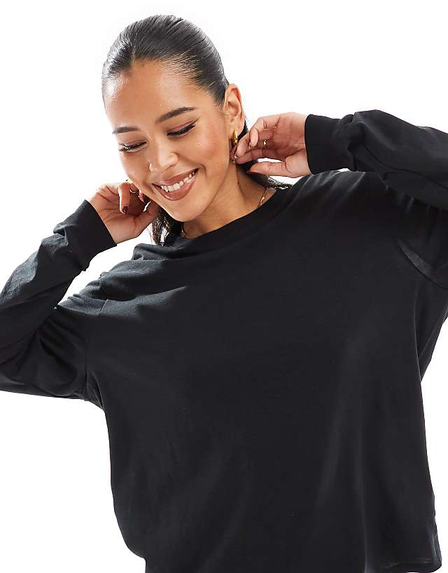 Asos Nike One Training Dri-FIT Relaxed Longsleeve T-shirt In Black