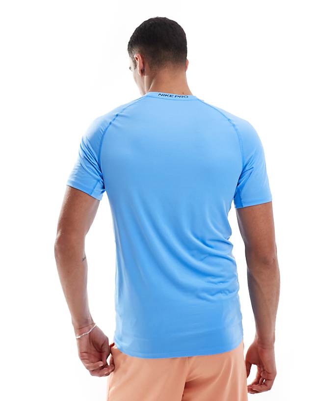 Asos Nike Pro Training Dri-FIT Muscle Fit T-shirt In Blue