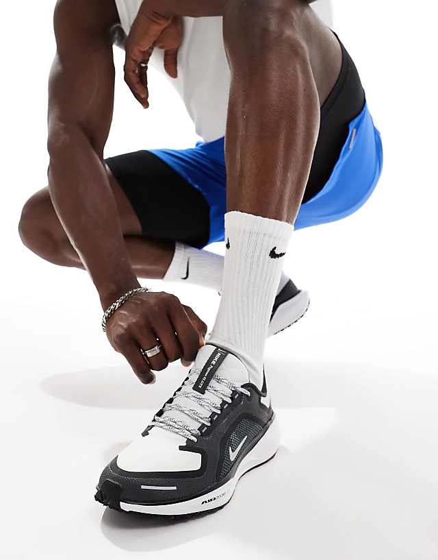 Asos Nike Running Air Zoom Pegasus 41 GORE-TEX Trainers In Black And White
