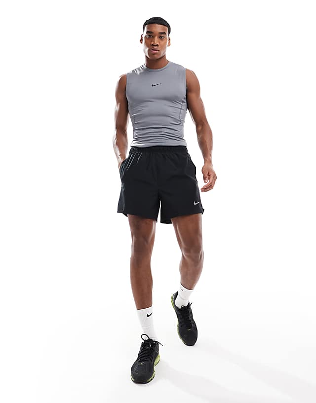 Asos Nike Running Challenger Dri-FIT 5 Inch 2 In 1 Shorts In Black