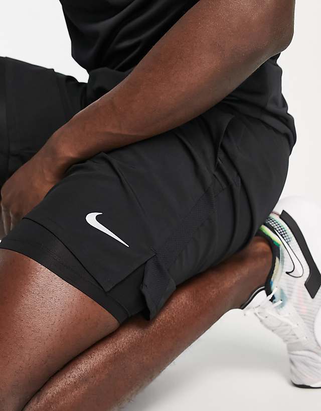 Asos Nike Running Challenger Dri-FIT 7 Inch 2 In 1 Shorts In Black