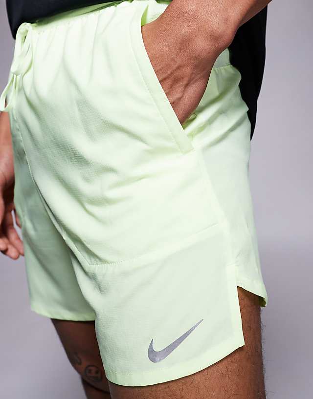 Asos Nike Running Challenger Dri-FIT 7 Inch Shorts In Green