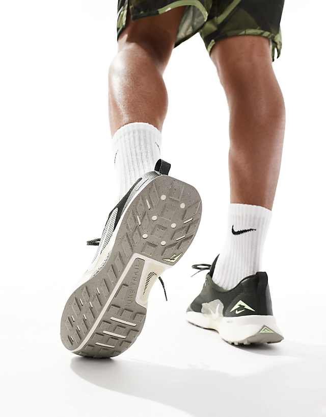 Asos Nike Running Juniper Trail 3 Trainers In Dark Grey