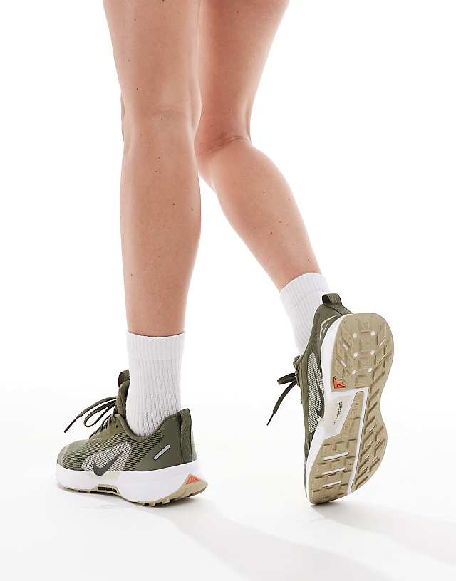 Asos Nike Running Juniper Trail 3 Trainers In Khaki And White