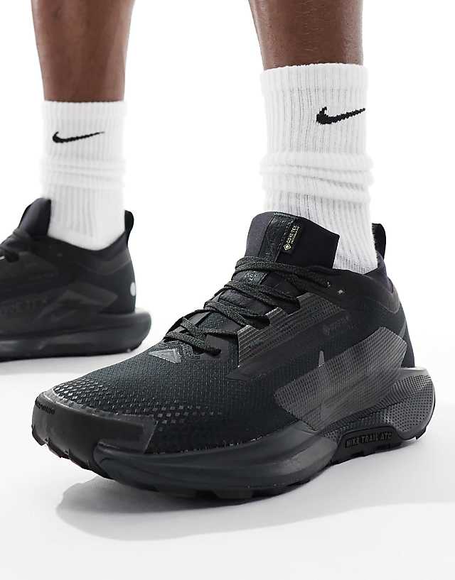 Asos Nike Running ReactX Pegasus Trail 5 Gore-TEX Trainers In Black